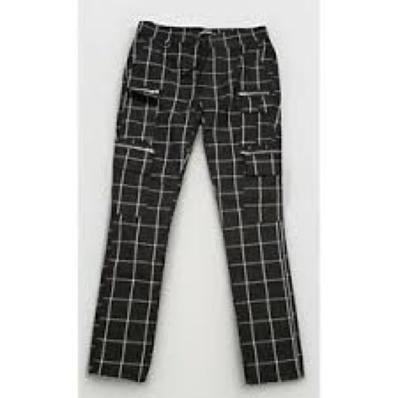 Hot Topic Denim - Hot Topic Black and White Grid Cargo Pants